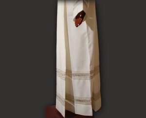 camice sacerdotale