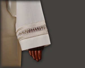 camice sacerdotale